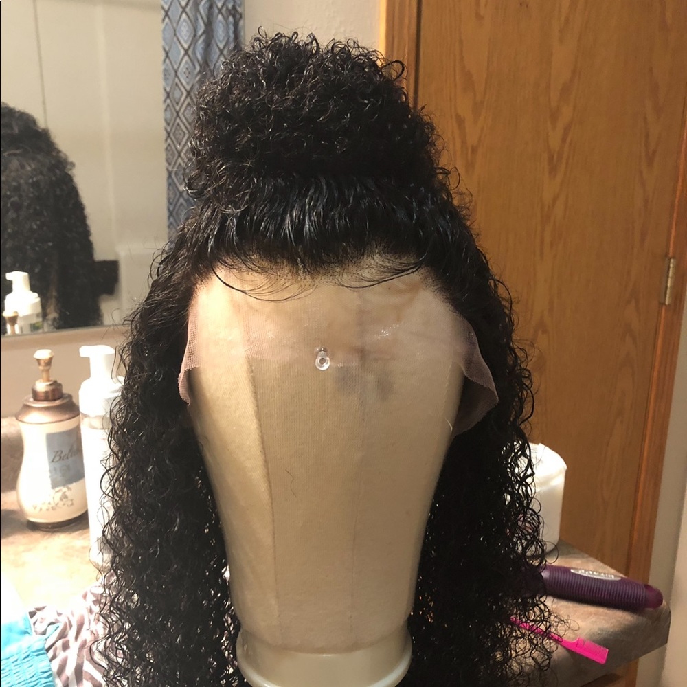 Wig - Picture 4 of 5